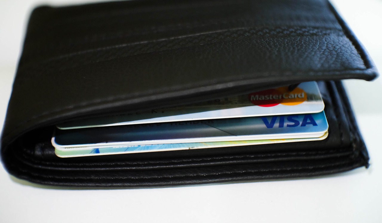 Seven simple ways to raise your credit score